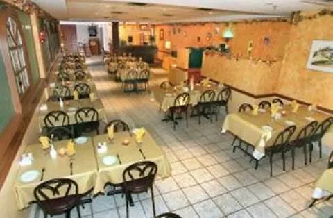 Peninsula Inn Καταρράκτες του Νιαγάρα 3*,  Καναδάς
